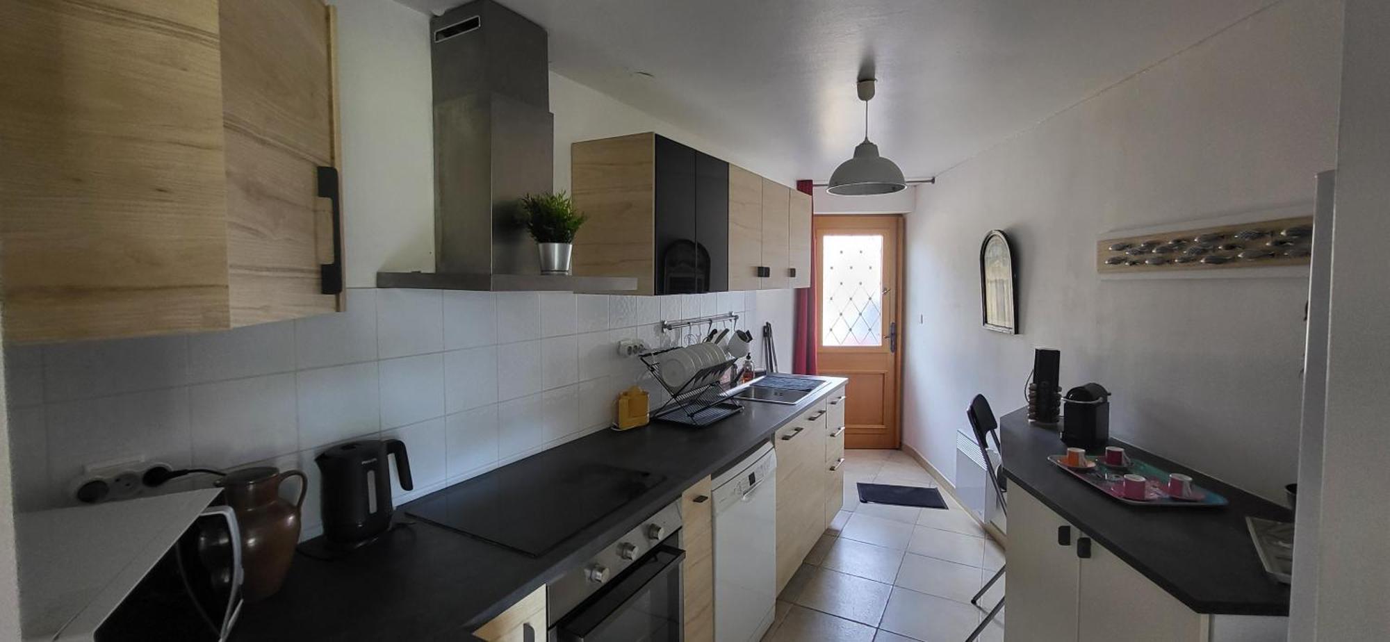 Maison De Plein Pied Avec Jardin Privatif Centre Ville Milly-la-Foret Esterno foto